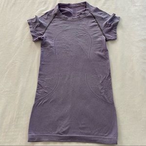 Lululemon lavender swiftly T-shirt size 6
